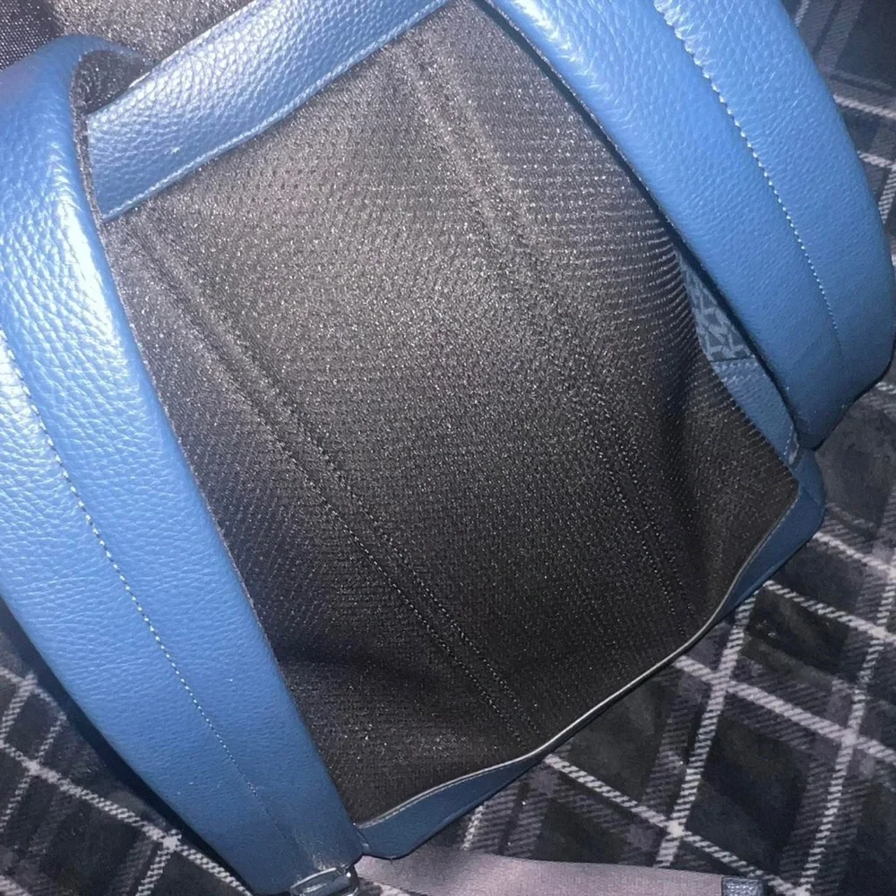 Michael Kors Navy and White Men's Backpack - Picture 2 of 4